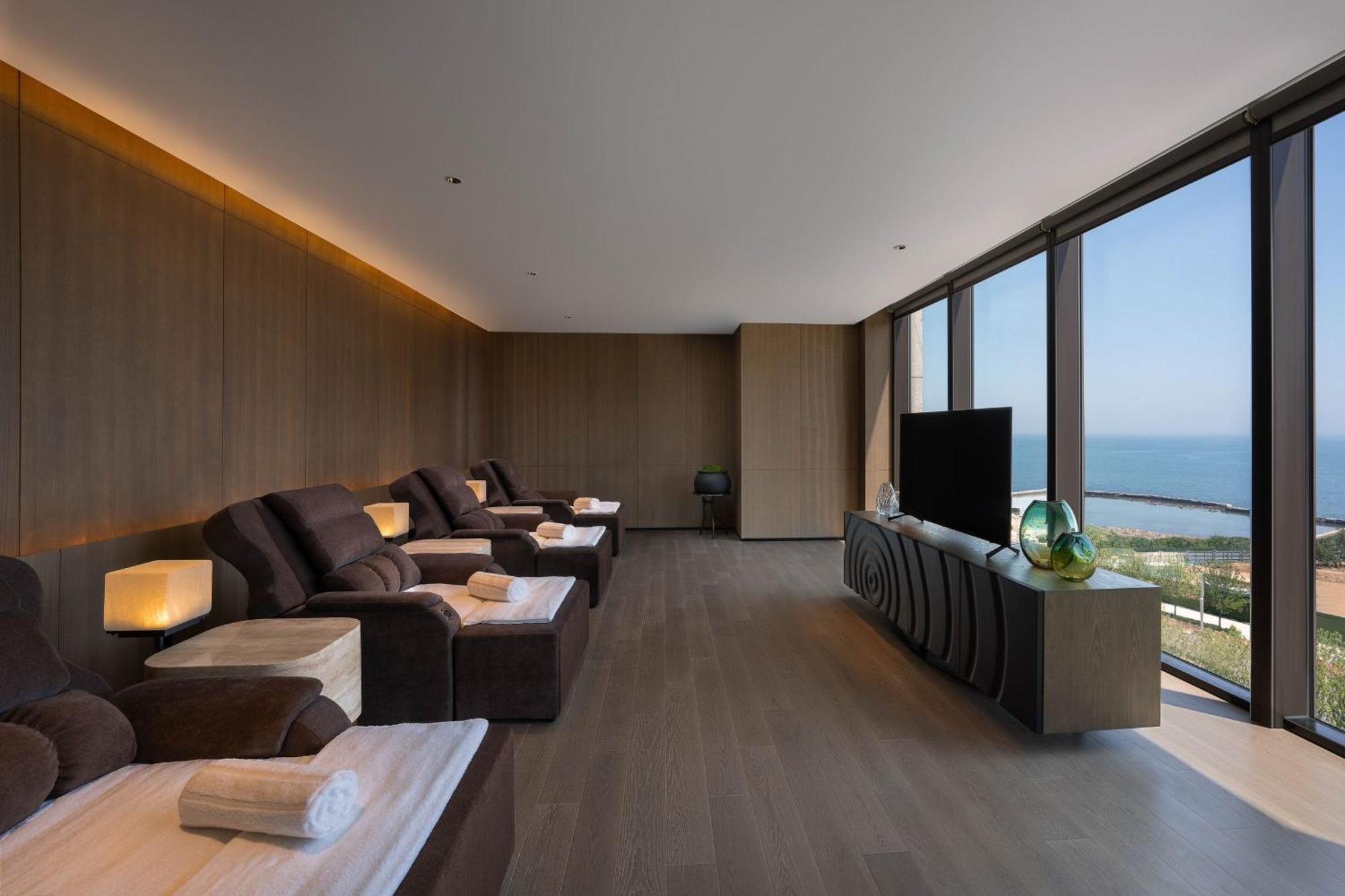 فندق The Westin يانتاى المظهر الخارجي الصورة